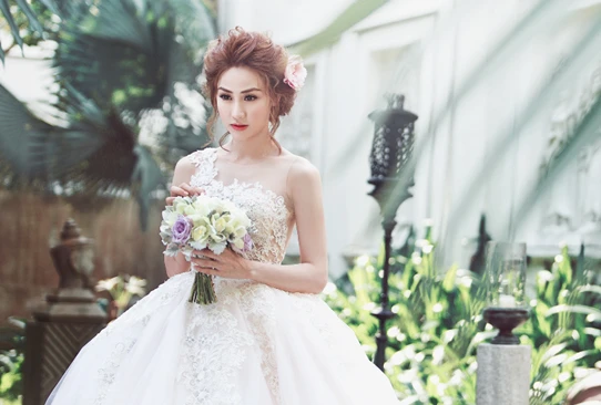 Ngân Khánh, Bước nhảy hoàn vũ, điện ảnh, cưới chồng, du học