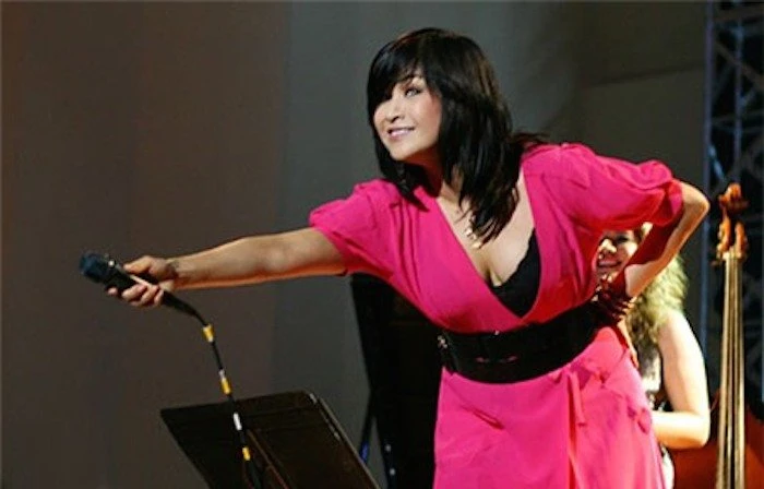 Thanh Lam, Hồng Nhung, Diễm My, Giáng My, hở táo bạo