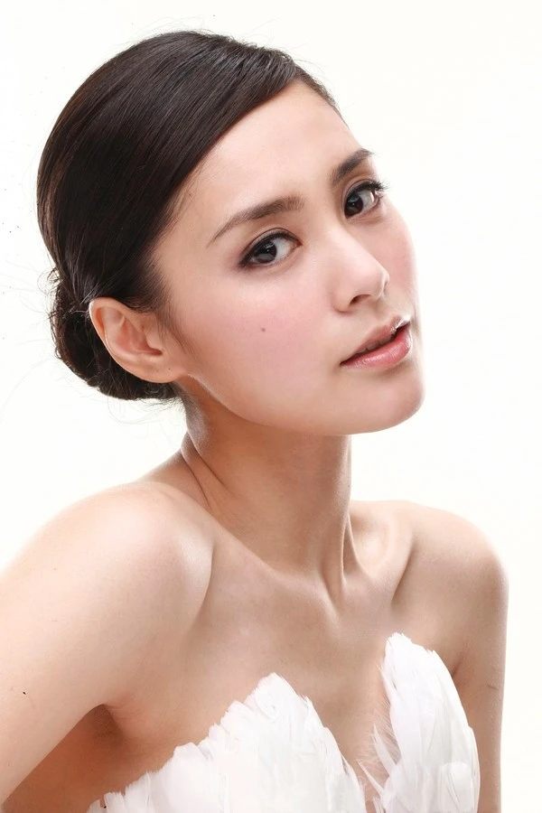 Những ngôi sao đánh mất hình ảnh 'ngọc nữ'