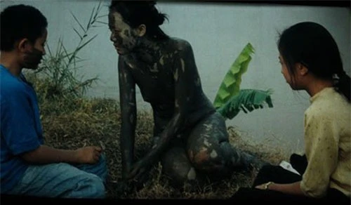 Hồng Ánh, Trương Ngọc Ánh, chịu khó cởi