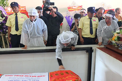 Nhạc sĩ Phan Huỳnh Điểu đã về nơi 'cuối trời mây trắng bay…' ảnh 8