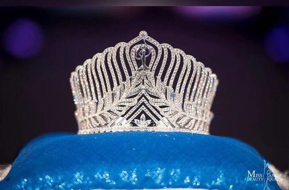 Nhan sắc tân Hoa hậu Hoàn vũ Thái Lan ảnh 3