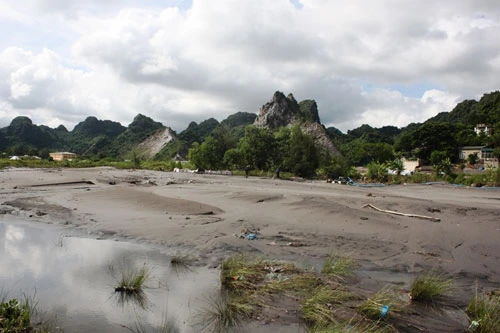 Những phận đời bên dòng kênh đen ảnh 10