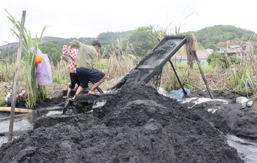 Những phận đời bên dòng kênh đen ảnh 6