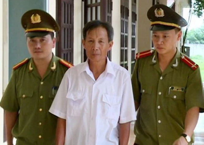 Đinh Tất Thắng vừa bị Công an Thanh Hóa khởi tố, bắt tạm giam 3 tháng - Ảnh: CA Thanh Hóa cung cấp