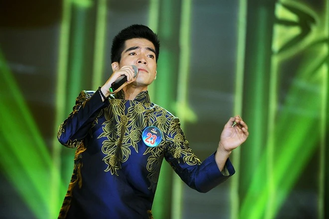 Thí sinh trở về từ châu Âu đăng quang Sao Mai 2015