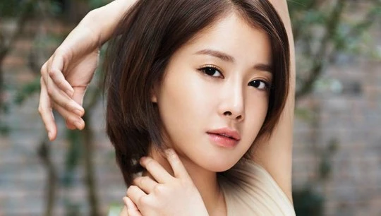  Lee Si Young