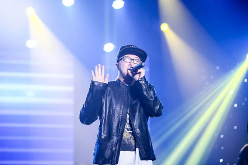 ‘Về với đông’ giúp Nhật Thủy đoạt cú đúp Bài hát Việt ảnh 4