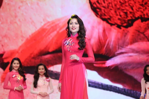 Đêm nay ai đăng quang Hoa hậu Hoàn vũ 2015? ảnh 25