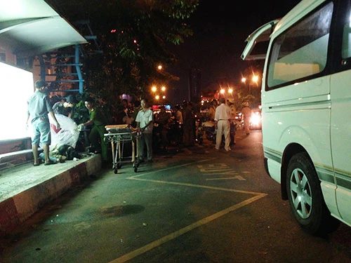 Nam thanh niên đánh giày gục chết cạnh trạm dừng chân xe buýt ảnh 1