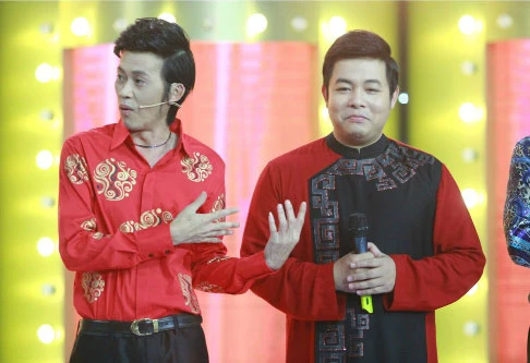 Thí sinh 'Ca sĩ giấu mặt' giống ca sĩ Quang Lê ảnh 2