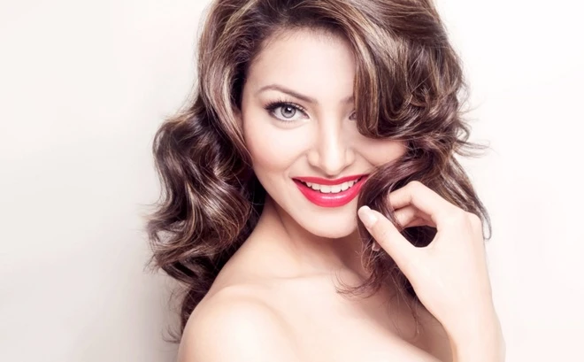 Nhan sắc tân Hoa hậu Hoàn vũ Ấn Độ ảnh 4