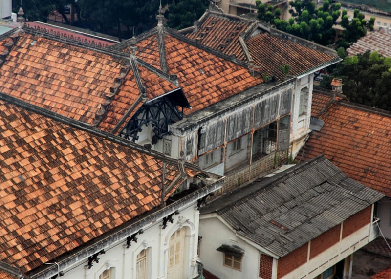 tòa nhà 35 triệu usd, nhà cổ, biệt thự