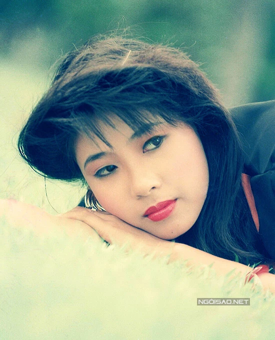 nhan-sac-hoa-hau-ha-kieu-anh-nhung-nam-1990-tiep-1