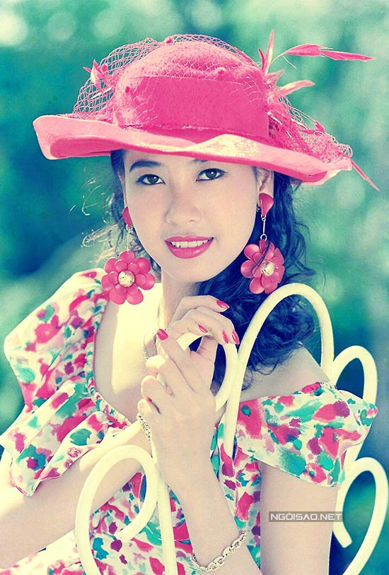 nhan-sac-hoa-hau-ha-kieu-anh-nhung-nam-1990-tiep-2