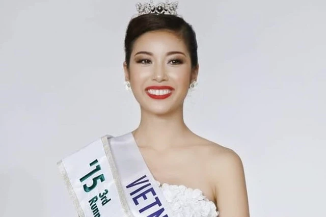  Thúy Vân là Á hậu tại cuộc thi Hoa hậu quốc tế 2015... 