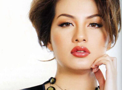  Siêu mẫu Ngọc Thúy sở hữu vẻ đẹp gợi cảm 