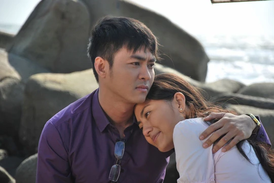 “Mặn hơn muối” là phim truyền hình hiếm hoi có kịch bản hay - biên kịch: Lê Quang Thanh Tâm - Vy Uyên, viết theo ý tưởng của đạo diễn Nhâm Minh Hiền. (Ảnh do nhà sản xuất cung cấp)