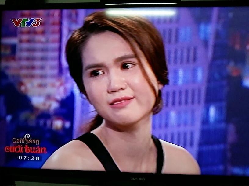 Ngọc Trinh, Lại Văn Sâm, Vòng eo 56