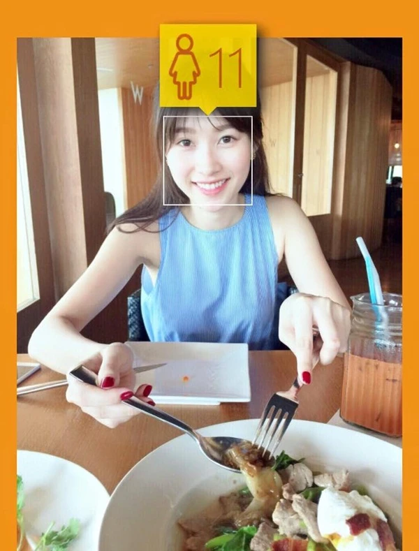 Đã có lúc, Facebook đoán định, Hoa hậu chỉ mới 11 tuổi.