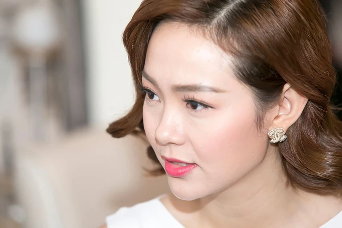 Quý Bình, Minh Hằng, cảnh nóng,