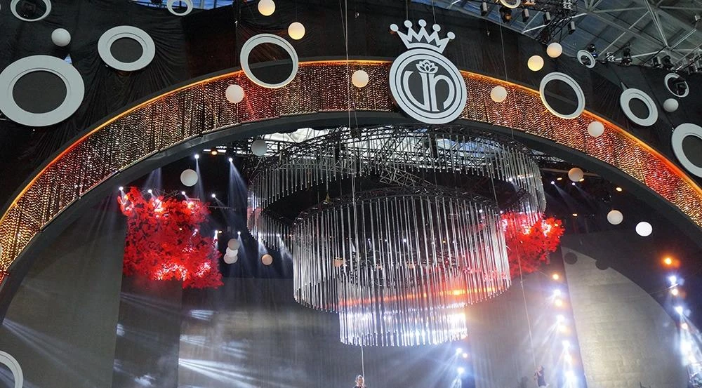 Sân khấu tiền tỉ sau 14 năm trở lại TP.HCM