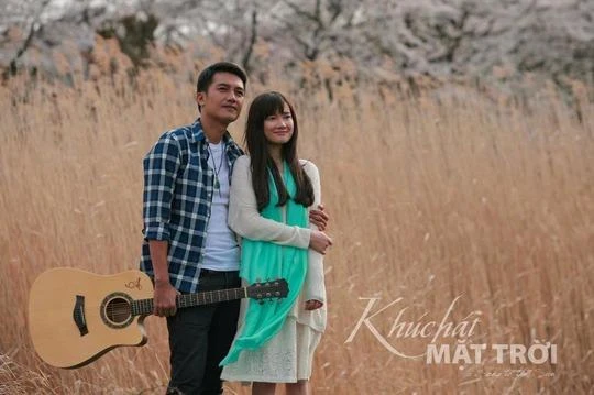 Nhã Phương vai Yến Phương trong phim "Khúc hát mặt trời". Với vai diễn này trước đó, cô đã nhận được giải thưởng Nữ diễn viên ấn tượng tại VTV Awards.