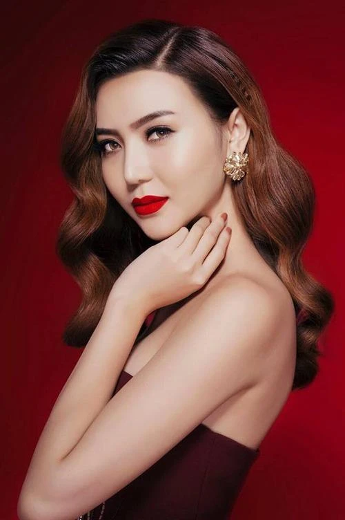 Ngọc Duyên 'Tân Nữ hoàng Sắc đẹp Toàn cầu 2016' là ai? ảnh 22