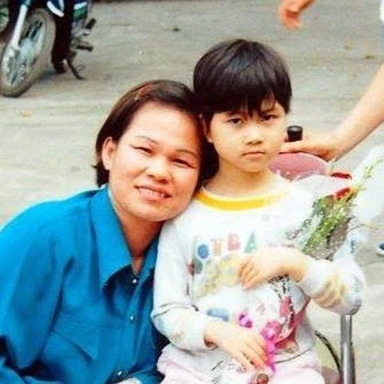 Thời con gái xinh đẹp với cái tên Lê Phương Thảo. Ảnh VNN.