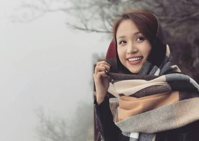 Vân Hugo, tên thật Nguyễn Thanh Vân (sinh năm 1985), được đánh giá là một người phụ nữ tài năng từ diễn viên đến MC.