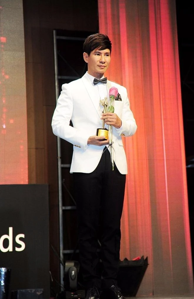 Lật mặt 2 là bộ phim thành công về mặt doanh thu của Lý Hải. Phim thu về 50 tỷ đồng sau thời gian công chiếu. 