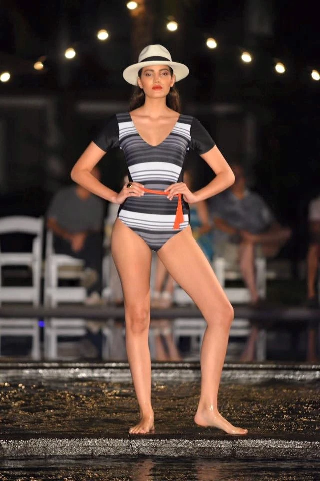 Nhan sac rang ro cua Hoa hau The gioi 2016 hinh anh 9