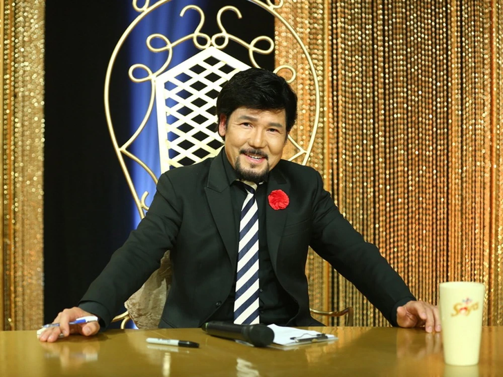 Image result for cô bé 14 tuổi hát bolero