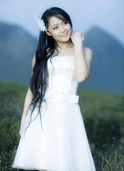 Thu Hà từng đoạt giải Bông mai vàng cho vai diễn phụ trong LHP lần thứ 15.