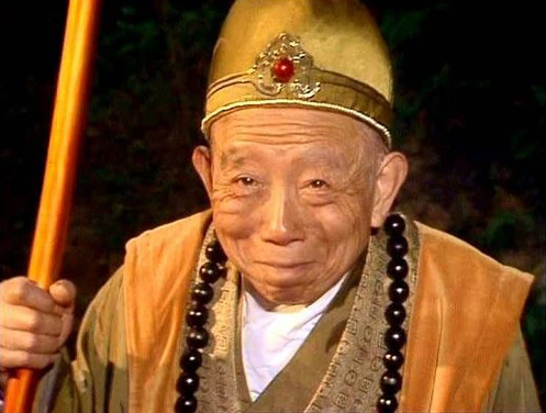 Trình Chi - nghệ sĩ đóng Kim Trì trưởng lão -