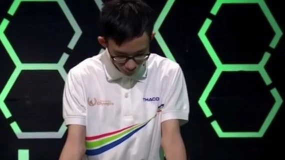 Phần thi khởi động của Phạm Huy Hoàng, học sinh THPT chuyên Hà Nội - Amsterdam