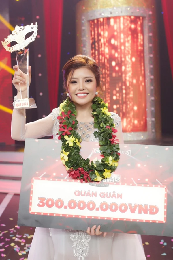 hat-giong-het-minh-tuyet-khanh-my-dang-quang-ca-si-giau-mat-2017-2