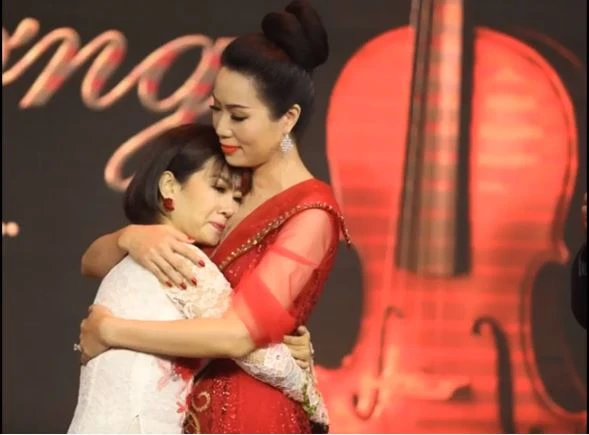 Mai Phương với những hoạt động showbiz cuối đời ảnh 6