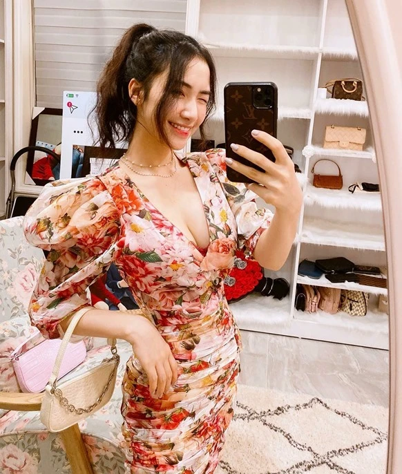 Chí Tài hoàn thành cách ly, sao Việt đua nhau khoe dáng ảnh 7