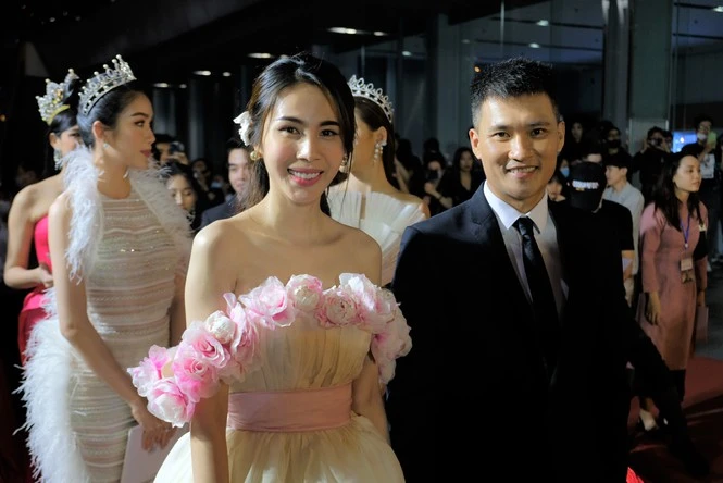 Thủy Tiên được vinh danh, dàn hoa hậu đọ sắc tại WeChoice 2020 ảnh 2