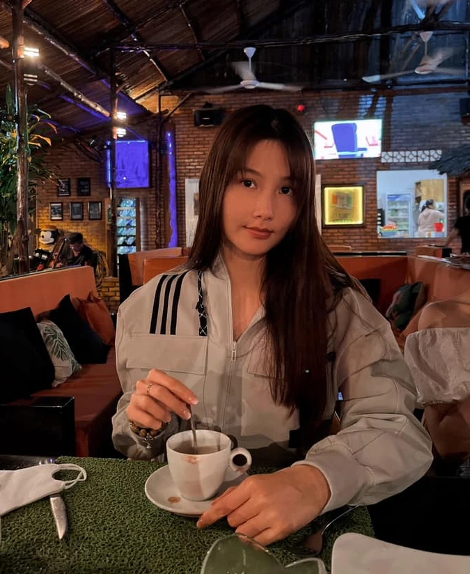 Sao Việt khoe dáng và tăng cân sau Tết ảnh 8