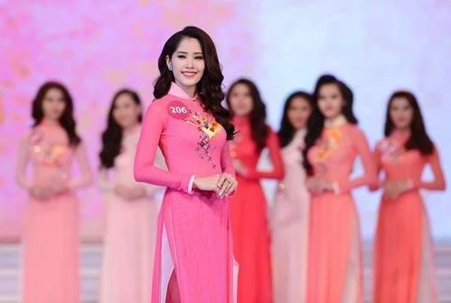 Ngắm nhan sắc hoa khôi Nam Em ứng cử viên nặng ký Miss World Vietnam 2022 ảnh 6