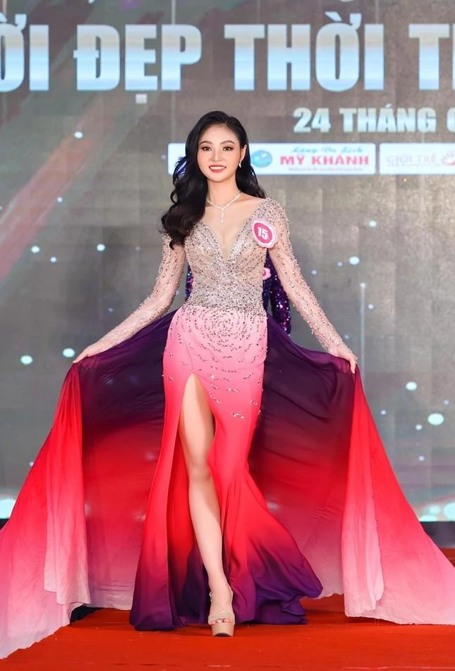 Ngắm Đặng Thị Kim Thoa - 'Người đẹp áo dài' Miss World Vietnam 2022 ảnh 11 Ngắm Đặng Thị Kim Thoa - 'Người đẹp áo dài' Miss World Vietnam 2022 ảnh 11