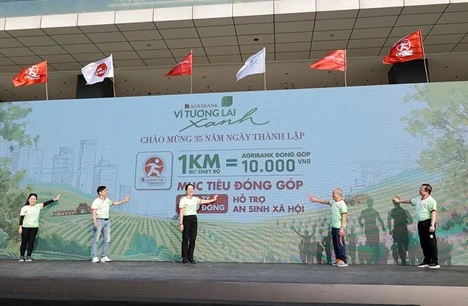 Giải chạy Agribank - Vì tương lai xanh đóng góp 35 tỷ đồng hỗ trợ an sinh xã hội.jpg