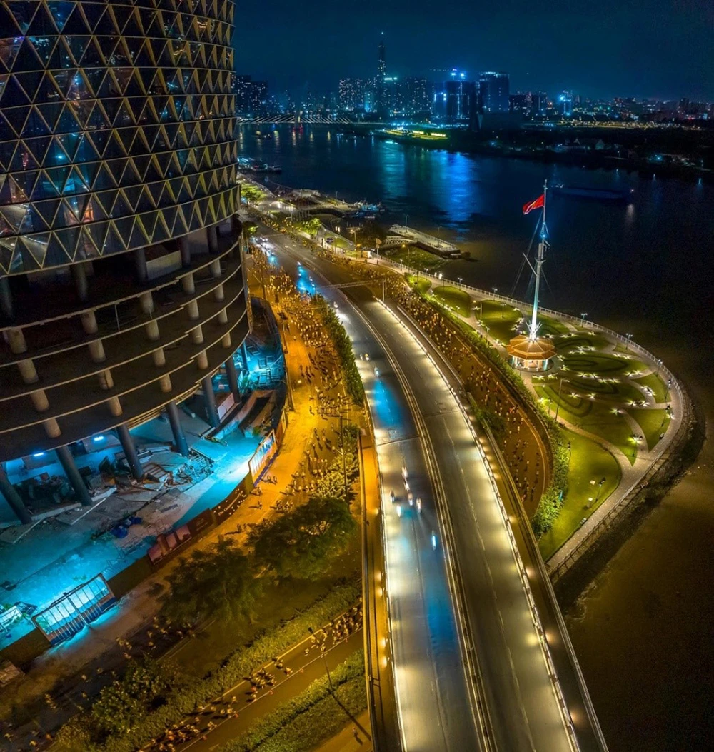 Dự kiến hơn 11.000 VĐV sẽ tranh tài trên cung đường qua những danh thắng nổi tiếng Sài thành..jpg