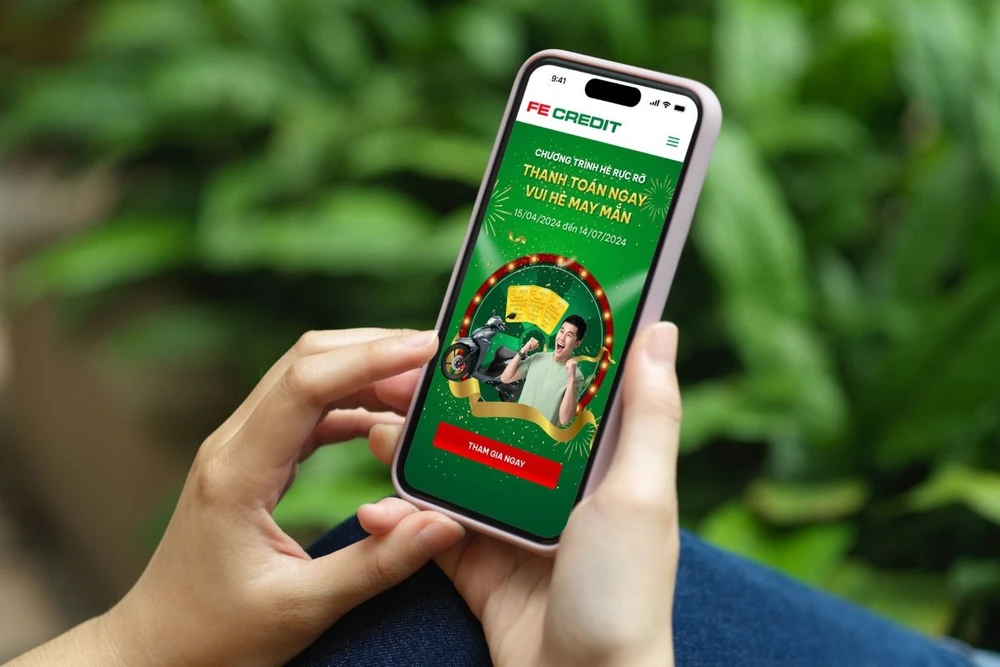 FE CREDIT luôn tiên phong ra mắt những sản phẩm, chương trình thiết thực dành cho khách hàng. Ảnh: FE CREDIT.jpg