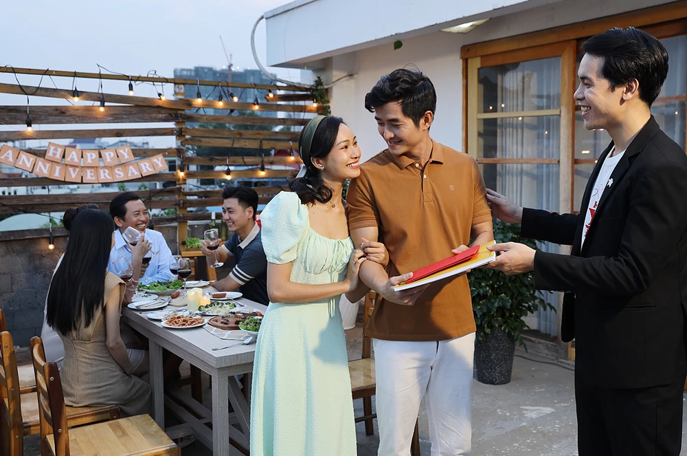 Kiên trì và chân thành là chìa khóa để khách hàng không còn xem tư vấn viên là “người lạ”.jpeg