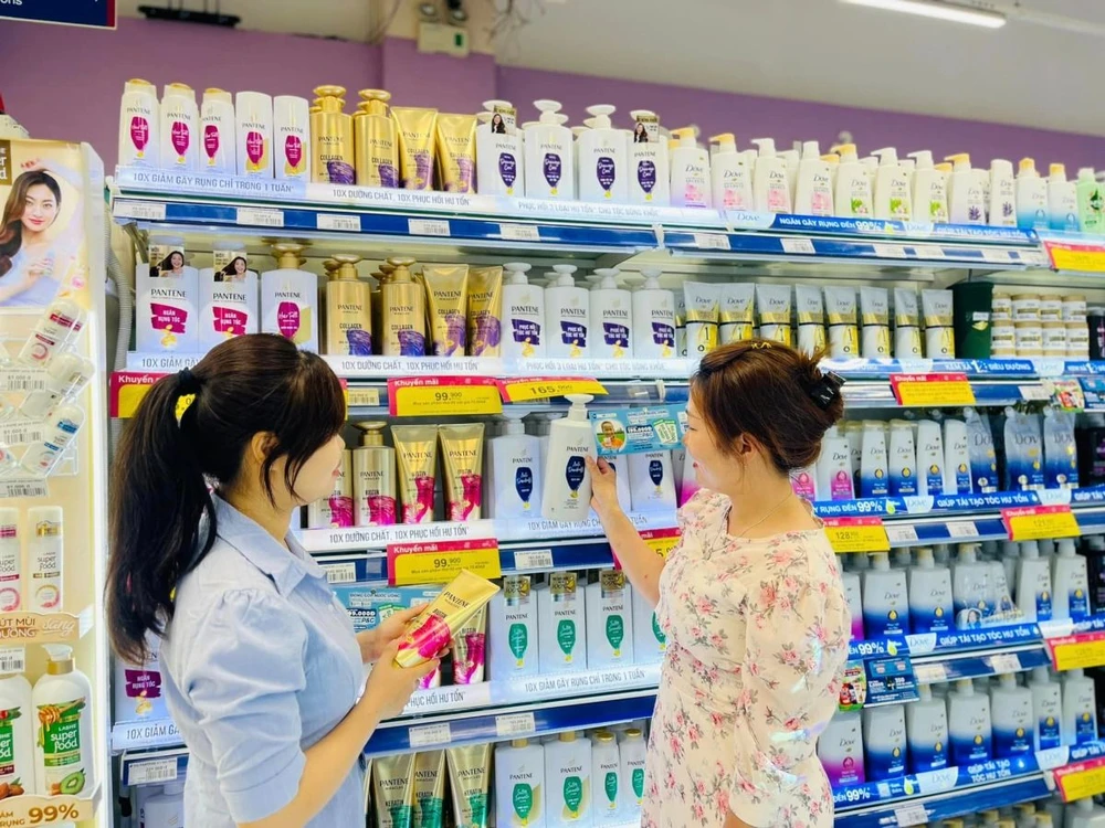 Nhiều mặt hàng đồng giá 5.000 đồng mừng sinh nhật Saigon Co.op.jpg