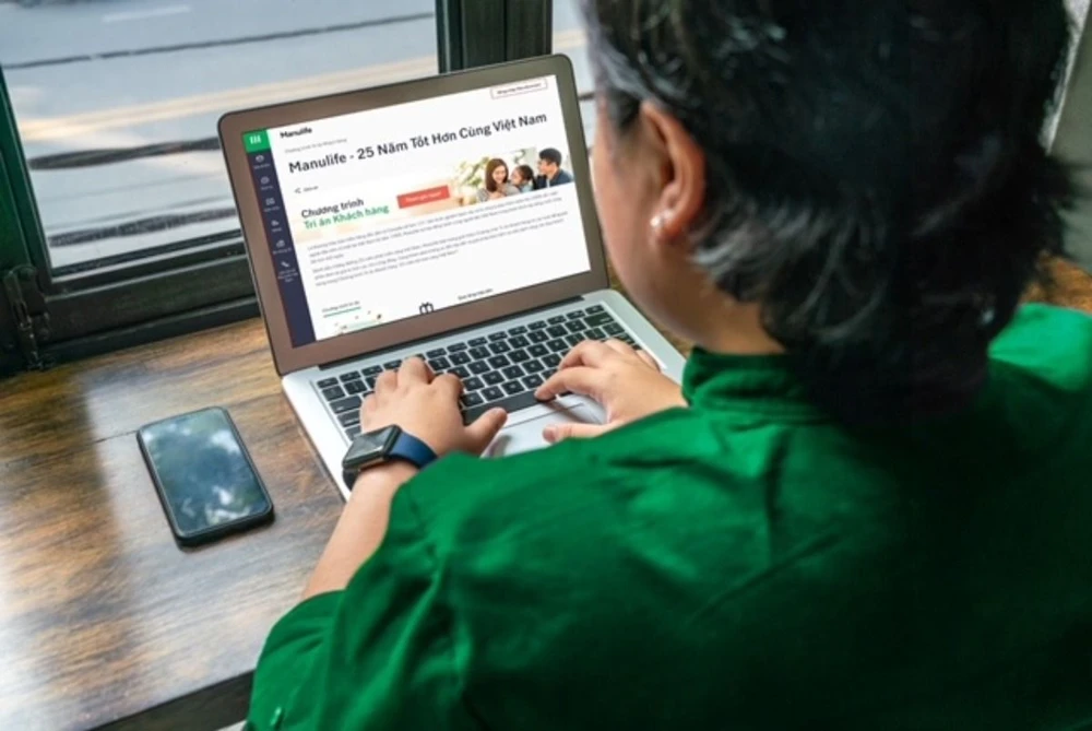 Chương trình tri ân khách hàng “Manulife – 25 năm tốt hơn cùng Việt Nam”, kéo dài đến ngày 30-6-2024.jpg