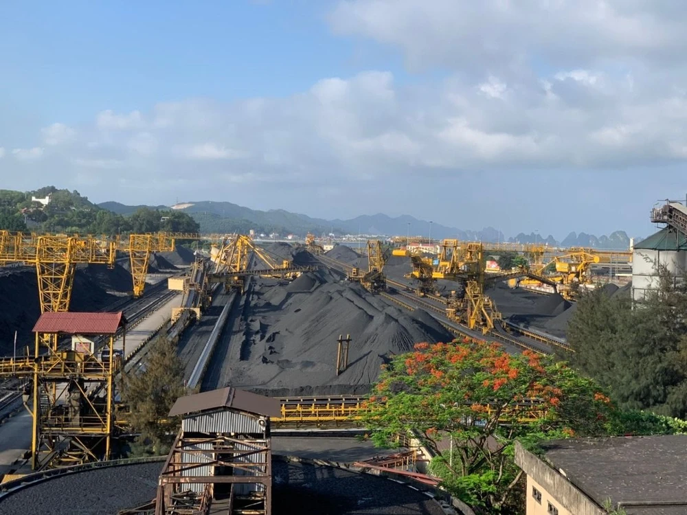 5 tháng, TKV đạt doanh thu 71.000 tỷ đồng, nộp ngân sách Nhà nước 10.880 tỷ đồng.jpeg